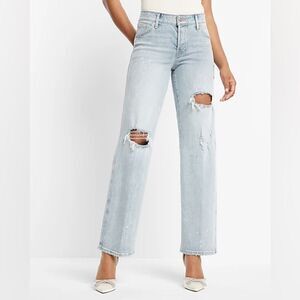 NWT EXPRESS SIZE 10S 10 short Low Rise Light‎ Wash Ripped Baggy Straight Jeans